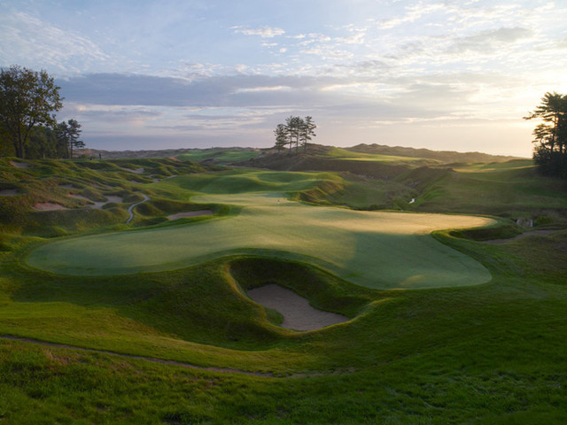Đây 10 sân golf đắt giá nhất ở Mỹ Day 10 san golf dat gia nhat o My