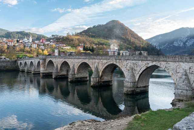 Cầu Mehmed Pasa Sokolovic mang đậm phong cách kiến trúc Ottoman - Hình 5 Cau Mehmed Pasa Sokolovic mang dam phong cach kien truc Ottoman-Hinh-5