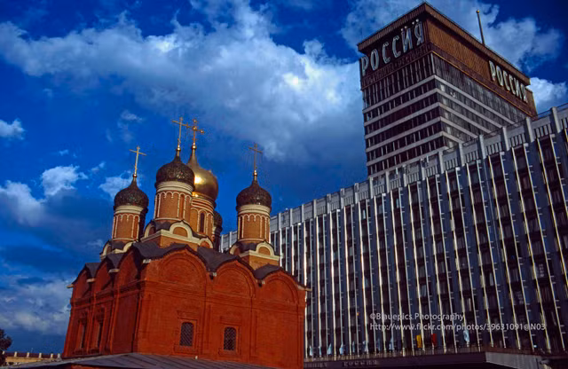 Thanh pho Moscow nam 1998 day sac mau qua loat anh quy-Hinh-9