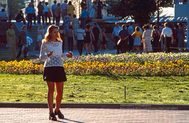 Thanh pho Moscow nam 1998 day sac mau qua loat anh quy-Hinh-7