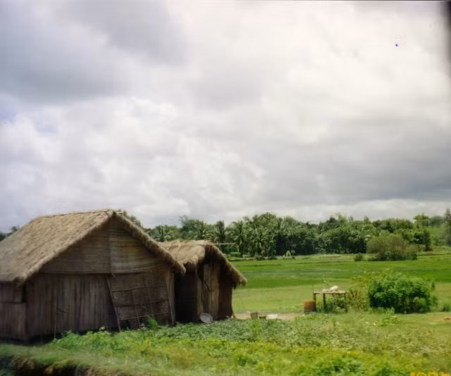 Cuoc song o nong thon Viet Nam nam 1993 cuc moc mac-Hinh-8