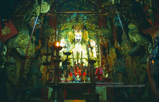 Chum anh dep ve TP HCM nam 1993 qua ong kinh nguoi Duc-Hinh-8