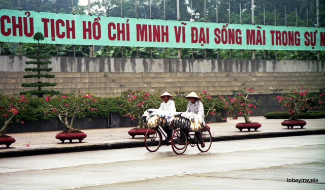 Bồi hồi nhìn lại Quảng trường Ba Đình những năm 1980-1990 - Hình 9 Boi hoi nhin lai Quang truong Ba Dinh nhung nam 1980-1990-Hinh-9