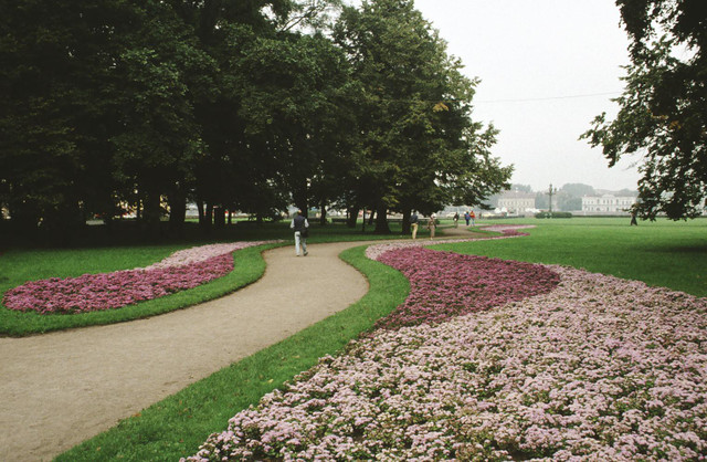 Loat anh doi thuong sinh dong o Leningrad nam 1990 qua trai nghiem cua nguoi My-Hinh-11