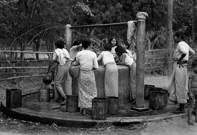 Khách Tây với trải nghiệm khó quên cuộc sống ở Miến Điện năm 1979 - Hình 8 Khach Tay voi trai nghiem kho quen cuoc song o Mien Dien nam 1979-Hinh-8