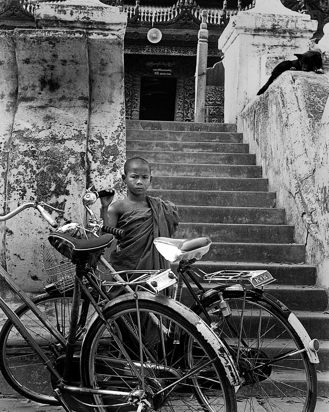 Khách Tây với trải nghiệm khó quên cuộc sống ở Miến Điện năm 1979 - Hình 14 Khach Tay voi trai nghiem kho quen cuoc song o Mien Dien nam 1979-Hinh-14