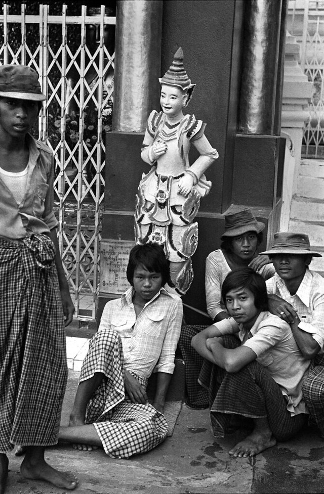 Khách Tây với trải nghiệm khó quên cuộc sống ở Miến Điện năm 1979 - Hình 15 Khach Tay voi trai nghiem kho quen cuoc song o Mien Dien nam 1979-Hinh-15