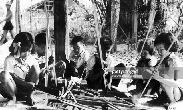 Ảnh hiếm về cuộc sống và chiến đấu ở đất thép Củ Chi thời chiến - Hình 12 Anh hiem ve cuoc song va chien dau o dat thep Cu Chi thoi chien-Hinh-12