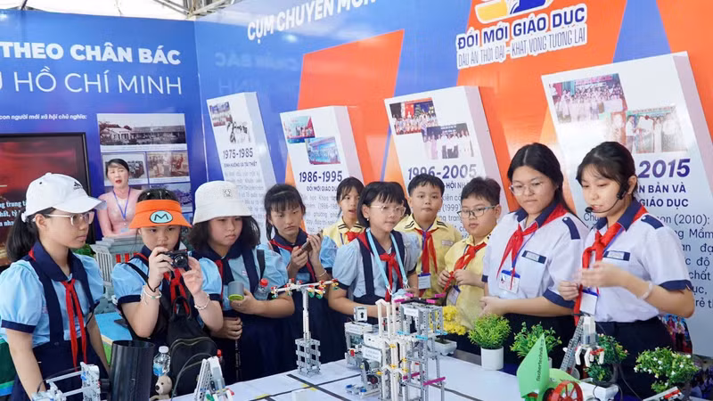 Định hình giáo dục và đào tạo xứng tầm siêu đô thị