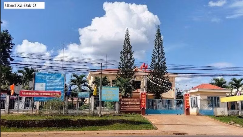 Xã Đăk Ơ chỉ định thầu gói láng nhựa đường thôn 3 hơn 1,6 tỷ đồng 