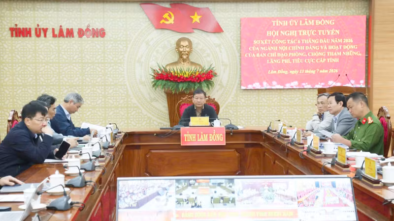 Tại hội nghị sơ kết ngành Nội chính sáng 13/7, mô hình Tổ chỉ đạo 751 của Lâm Đồng được đánh giá cao nhờ sự sáng tạo trong xử lý lãng phí công trình, đất đai.