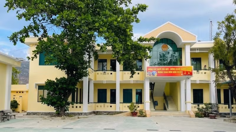 Trụ sở UBND xã Ninh Hải.