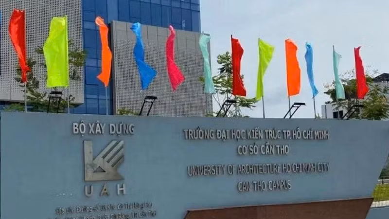 Trường Đại học Kiến trúc TP HCM phê duyệt gói thầu sửa chữa hơn 11 tỷ đồng