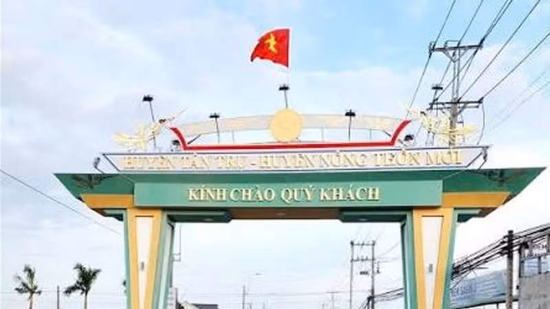 Xã Tân Trụ: Vì sao đối thủ của Công ty Ngân Phát Vinh bị loại khỏi dự án mở rộng đường Nguyễn Thị Tầm 