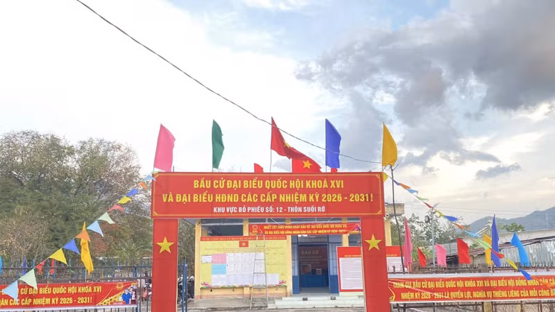 Xã Bác Ái mới được hình thành từ việc sắp xếp toàn bộ diện tích tự nhiên, quy mô dân số của các xã Phước Tiến, Phước Thắng và Phước Chính (huyện Bác Ái, tỉnh Ninh Thuận cũ).