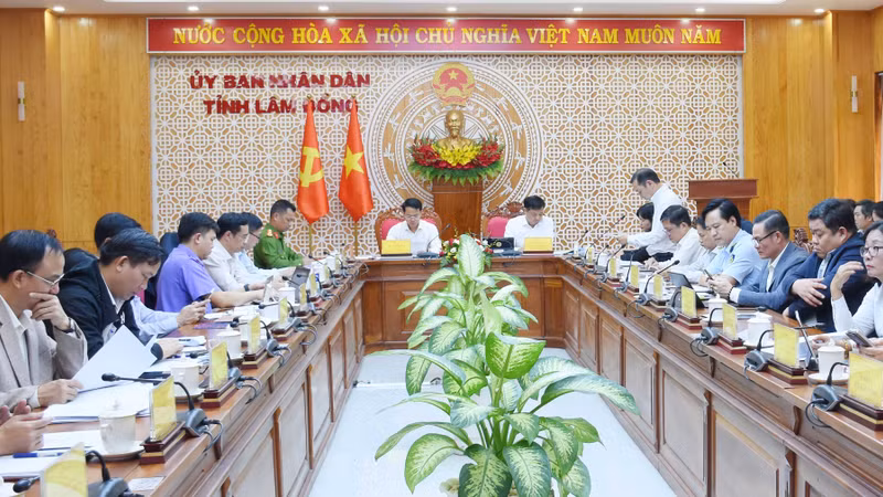 Ban Chỉ đạo 389 tỉnh Lâm Đồng yêu cầu các sở, ngành phối hợp chặt chẽ, chấn chỉnh triệt để hoạt động kinh doanh hàng giả và bảo đảm môi trường giao thương lành mạnh.