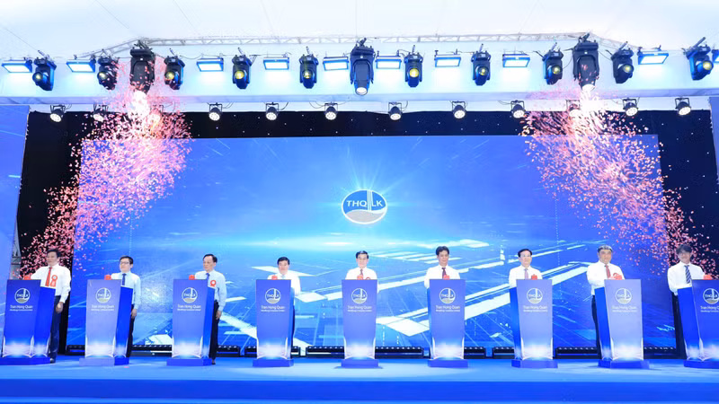 Dự lễ công bố tại Lâm Đồng, Phó Thủ tướng Phan Văn Giang nhấn mạnh tầm quan trọng của việc chủ động nguồn cung nhôm kim loại nhằm nâng cao tự chủ kinh tế.