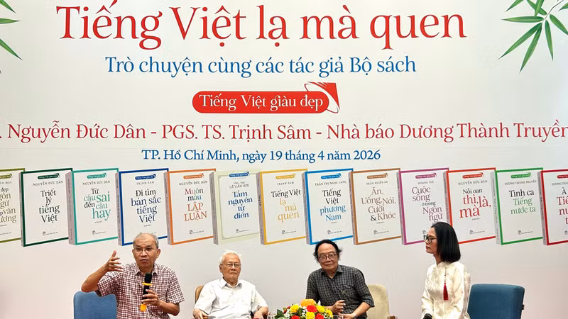 "Tiếng Việt lạ mà quen" thu hút bạn đọc trẻ