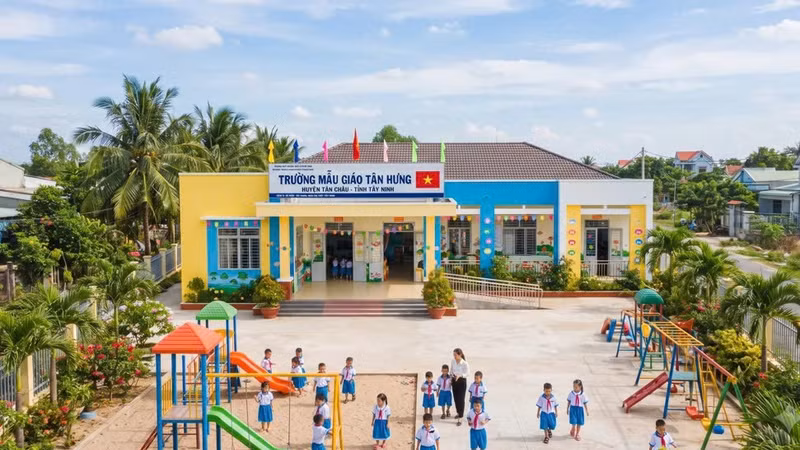 Trường Mẫu giáo Tân Hưng: Gói thầu 8,3 tỷ đồng tiết kiệm 6,77%