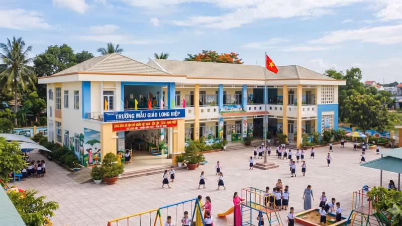 Trường mẫu giáo Long Hiệp: Hai nhà thầu cạnh tranh gói thầu 17,8 tỷ