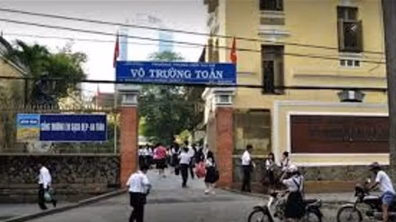 Trường Võ Trường Toản: 4 nhà thầu "so găng" đề xuất giảm giá gần 10% sau khi sửa lỗi dự toán