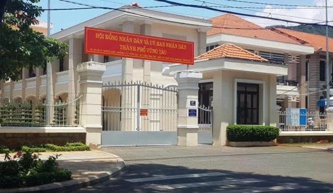 Ban QLDA ĐTXD khu vực Bà Rịa: Kịch tính cuộc "so găng" tại dự án Đường số 40 