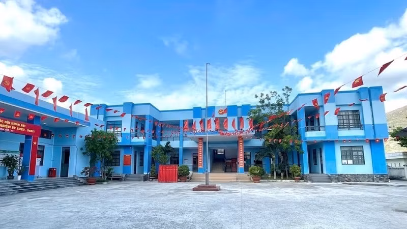 Trụ sở UBND xã Công Hải.