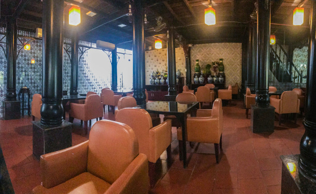 Cận cảnh Gia Trang quán - Tràm Chim Resort xây trái phép bị yêu cầu cưỡng chế - Hình 11 Can canh Gia Trang quan - Tram Chim Resort xay trai phep bi yeu cau cuong che-Hinh-11