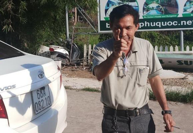 Cảnh sát nổ súng bắt nhóm côn đồ quậy phá ở Phú Quốc - Hình 3 Canh sat no sung bat nhom con do quay pha o Phu Quoc-Hinh-3