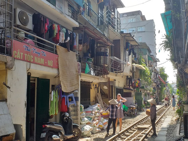 Nhung hinh anh vang ve hiem thay cua pho ca phe duong tau-Hinh-12