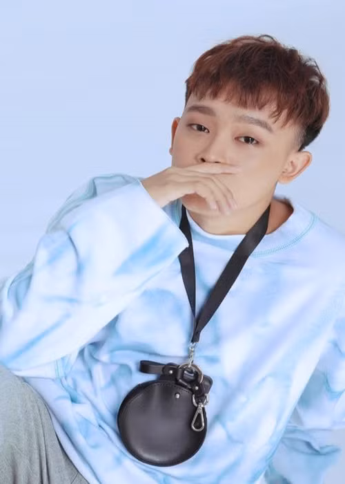 Sau khi roi cong ty quan ly cu, Ho Van Cuong “phat” the nao?-Hinh-3