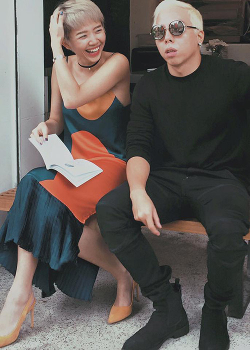 Điểm thu hút của Hoàng Touliver khiến Tóc Tiên yêu say mê Diem thu hut cua Hoang Touliver khien Toc Tien yeu say me