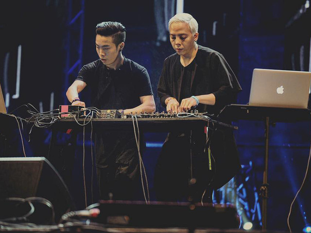 Điểm thu hút của Hoàng Touliver khiến Tóc Tiên yêu say mê - Hình 8 Diem thu hut cua Hoang Touliver khien Toc Tien yeu say me-Hinh-8