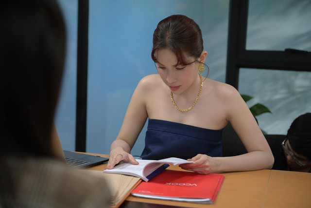 Ngắm 'Đệ nhất mỹ nữ vòng 1 đẹp làng hài Việt' Khả Như - Hình 5 Ngam 'De nhat my nu vong 1 dep lang hai Viet' Kha Nhu-Hinh-5