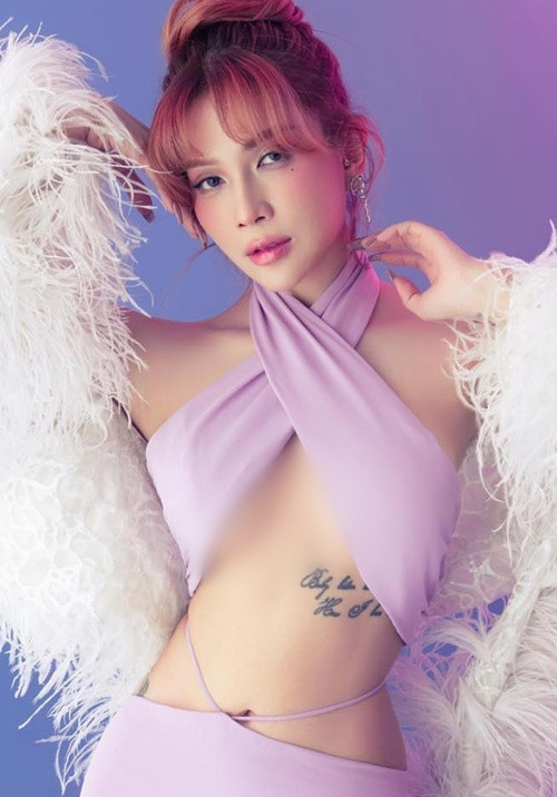 Ngắm 'Đệ nhất mỹ nữ vòng 1 đẹp làng hài Việt' Khả Như - Hình 7 Ngam 'De nhat my nu vong 1 dep lang hai Viet' Kha Nhu-Hinh-7