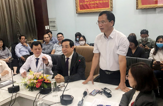 Bệnh viện Chợ Rẫy chữa bệnh cho 2 người Trung Quốc nhiễm virus Benh vien Cho Ray chua benh cho 2 nguoi Trung Quoc nhiem virus