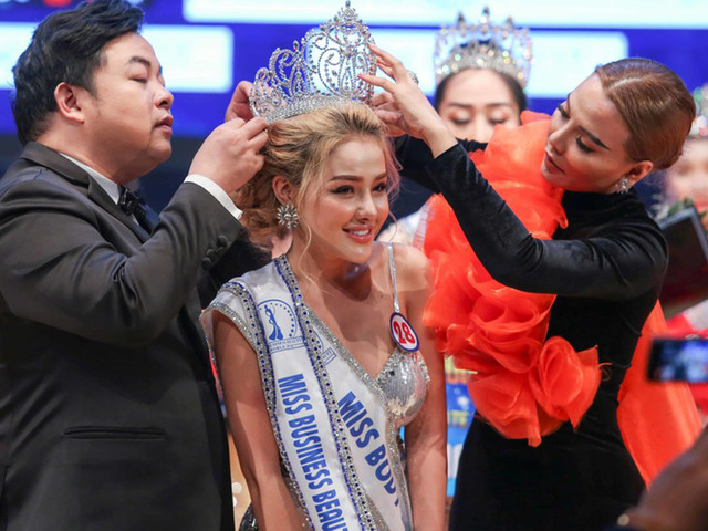 Sau những ồn ào ảnh nóng, Ngân 98 bất ngờ đoạt á hậu 2 cuộc thi Hoa hậu ở Hàn Quốc Sau nhung on ao anh nong, Ngan 98 bat ngo doat a hau 2 cuoc thi Hoa hau o Han Quoc