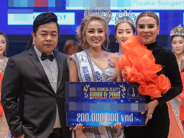 Sau nhung on ao anh nong, Ngan 98 bat ngo doat a hau 2 cuoc thi Hoa hau o Han Quoc-Hinh-2