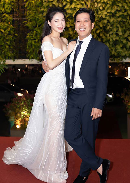 Cuộc sống của Nhã Phương - Trường Giang thế nào sau 1 năm thành chồng vợ? Cuoc song cua Nha Phuong - Truong Giang the nao sau 1 nam thanh chong vo?