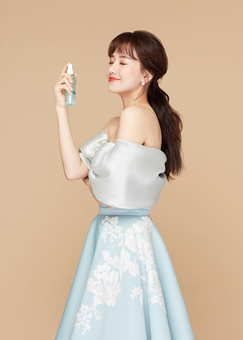 Hình ảnh trẻ trung, quyến rũ của Hari Won hút hồn fan - Hình 13 Hinh anh tre trung, quyen ru cua Hari Won hut hon fan-Hinh-13