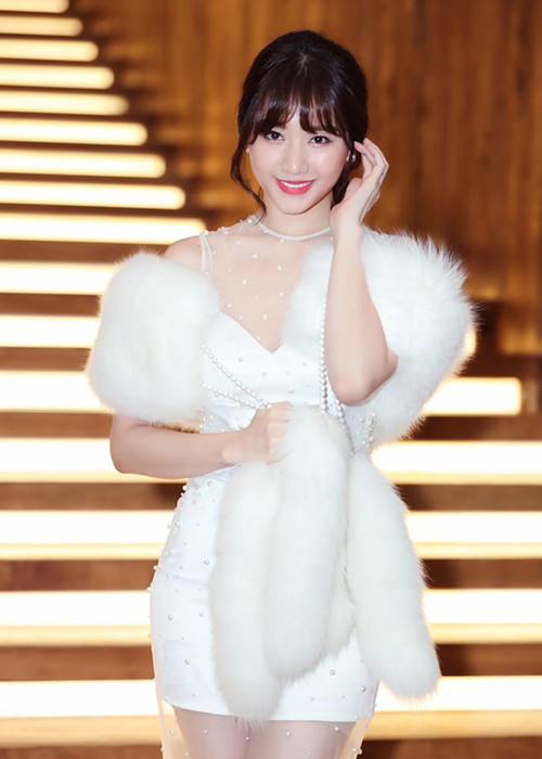 Hình ảnh trẻ trung, quyến rũ của Hari Won hút hồn fan - Hình 9 Hinh anh tre trung, quyen ru cua Hari Won hut hon fan-Hinh-9