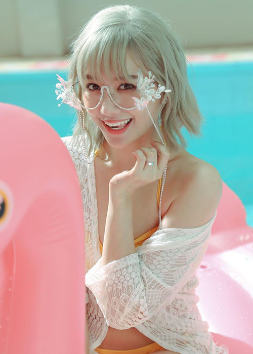 Hình ảnh trẻ trung, quyến rũ của Hari Won hút hồn fan - Hình 8 Hinh anh tre trung, quyen ru cua Hari Won hut hon fan-Hinh-8