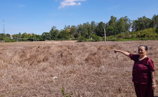 Ba lao 28 nam doi lai 9.000 m2 dat vi chi duoc boi thuong vai chuc trieu dong-Hinh-2