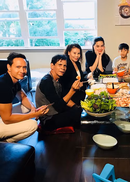 Ho Ngoc Ha tuyen bo khong cuoi ai, Kim Ly tui than?-Hinh-9