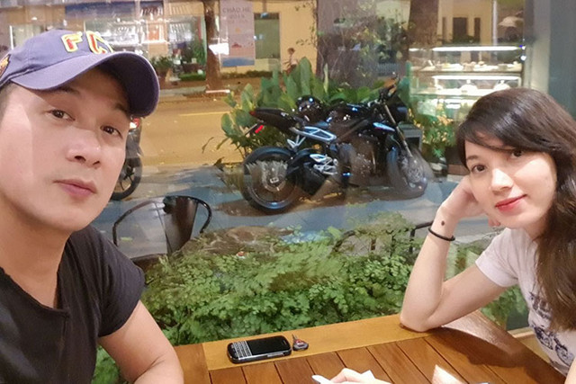 Đường cong “chết người” của vợ BTV Quốc Khánh, MC Anh Tuấn - Hình 15 Duong cong “chet nguoi” cua vo BTV Quoc Khanh, MC Anh Tuan-Hinh-15