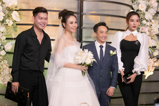 Thiếu gia Phan Thành và loạt sao Việt dự đám cưới Cường Đô la - Đàm Thu Trang - Hình 4 Thieu gia Phan Thanh va loat sao Viet du dam cuoi Cuong Do la - Dam Thu Trang-Hinh-4