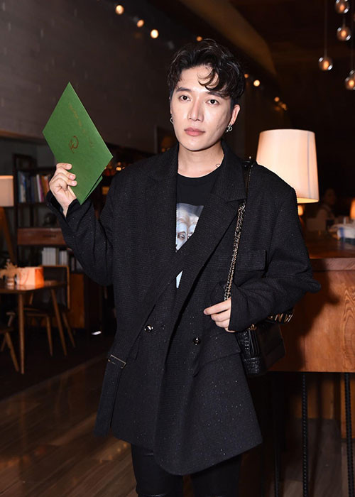 Thiếu gia Phan Thành và loạt sao Việt dự đám cưới Cường Đô la - Đàm Thu Trang - Hình 6 Thieu gia Phan Thanh va loat sao Viet du dam cuoi Cuong Do la - Dam Thu Trang-Hinh-6