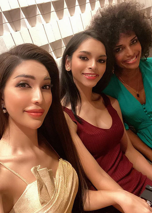 Hoài Sa khoe vòng một căng tràn bên đối thủ Hoa hậu Chuyển giới Quốc tế - Hình 10 Hoai Sa khoe vong mot cang tran ben doi thu Hoa hau Chuyen gioi Quoc te-Hinh-10