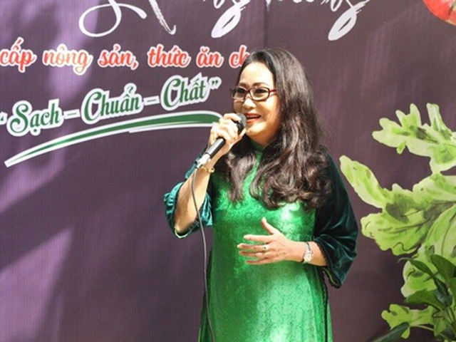 Cuộc sống hiện tại của nghệ sĩ Thanh Hằng giờ ra sao? - Hình 7 Cuoc song hien tai cua nghe si Thanh Hang gio ra sao?-Hinh-7