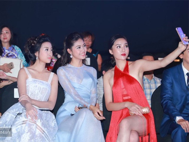 Những lần Hoa hậu Kỳ Duyên 'dậy sóng' dư luận với trang phục hớ hênh - Hình 4 Nhung lan Hoa hau Ky Duyen 'day song' du luan voi trang phuc ho henh-Hinh-4